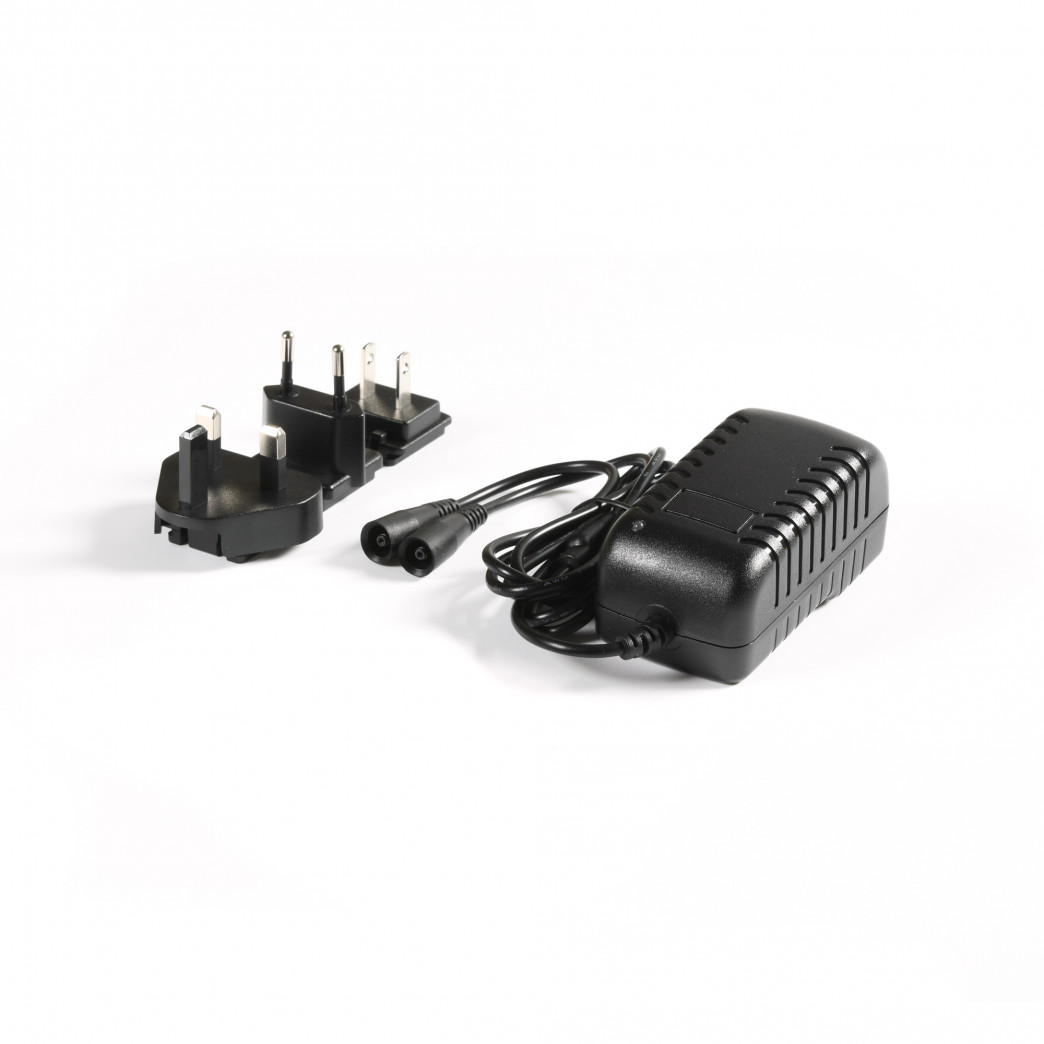 Macna  Accu Oplader Voor 12v Macna Accu's