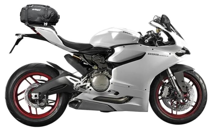 Kriega US-Drypack Fitting kit Ducati Panigale 899 / 1199 maat 1