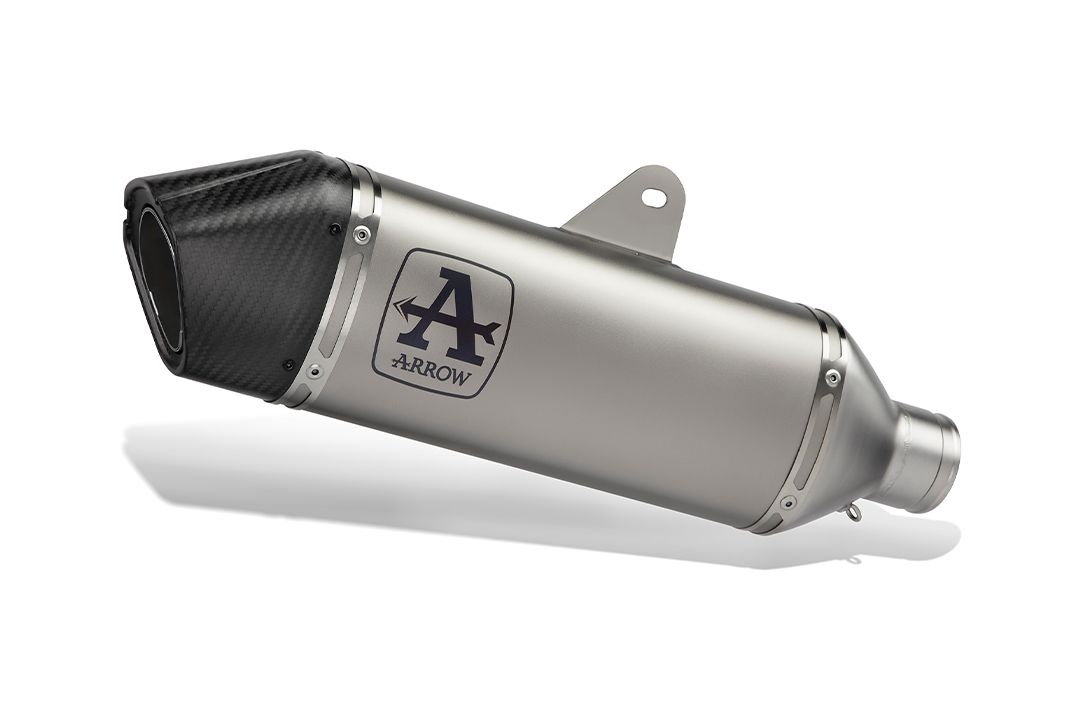 ARROW Compleet motorfiets uitlaatsysteem met VELOCE einddemper titanium met carbon eindkap voor Kawasaki Z650 en Ninja 650 vanaf 2024