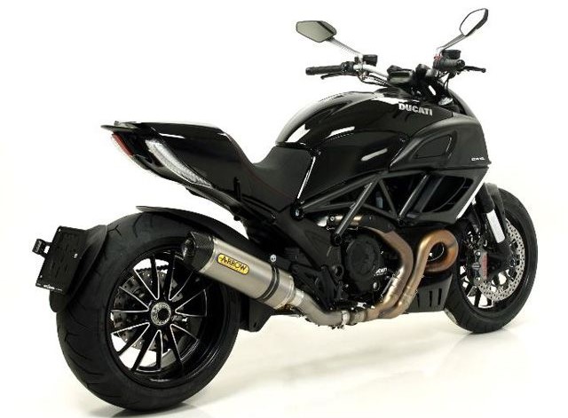 ARROW RACE TECH motorfiets uitlaat voor Ducati Multistrada en Diavel vanaf 2010 en 2011