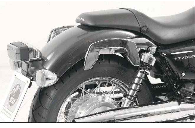 Hepco & Becker C-Bow custom tassendrager set chroom voor Honda VT750S/RS vanaf 2010
