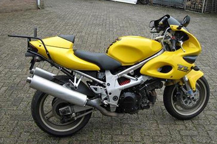 Hepco & Becker Topdrager zwart voor Suzuki GSXR750 vanaf 1996 tot 1999