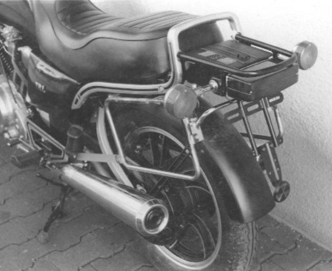 Hepco & Becker Topdrager zwart voor Yamaha XJ750/900F