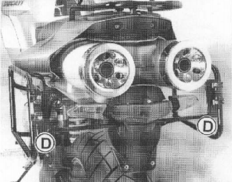 Hepco & Becker Topdrager zwart voor Triumph Speed Triple T 509 / Speed Triple 955i vanaf 2002 tot 2004 / Daytona 955 i vanaf 2002 tot 2006