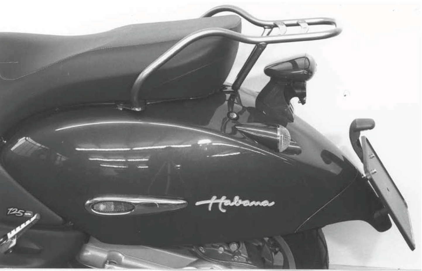 Hepco&Becker Topdrager chroom Minirack voor Aprilia Habana 50/ 125/ Custom vanaf 1999 tot 2001/ Mojito 50/ 125/ Custom vanaf 2004