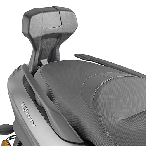 Givi TB2149 Rugsteun YAMAHA X-MAX 125 / 300 / Tricity 300