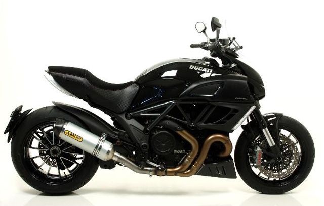 ARROW RACE TECH motorfiets uitlaat voor Ducati Multistrada en Diavel vanaf 2010 en 2011