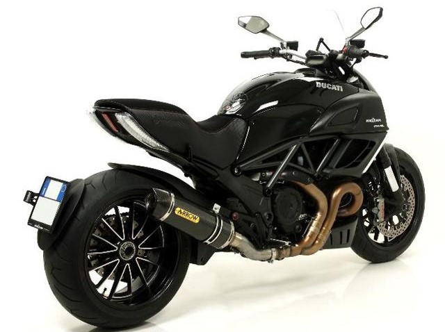 ARROW RACE TECH motorfiets uitlaat voor Ducati Multistrada en Diavel vanaf 2010 en 2011
